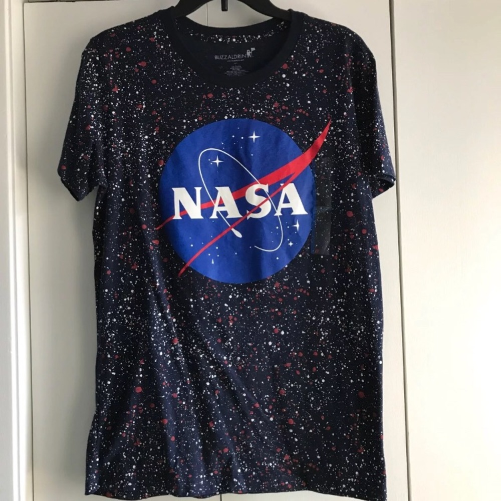 🌗NASA TEE SIZE L🌒